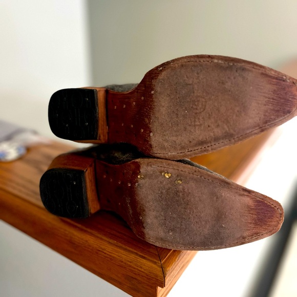 Circle G ladies embroidered brown leather cowboy boots, snip toe, sz 5.5 - Picture 6 of 9